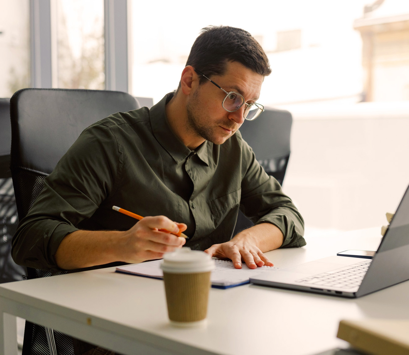 Keep supply chain information flowing across your business